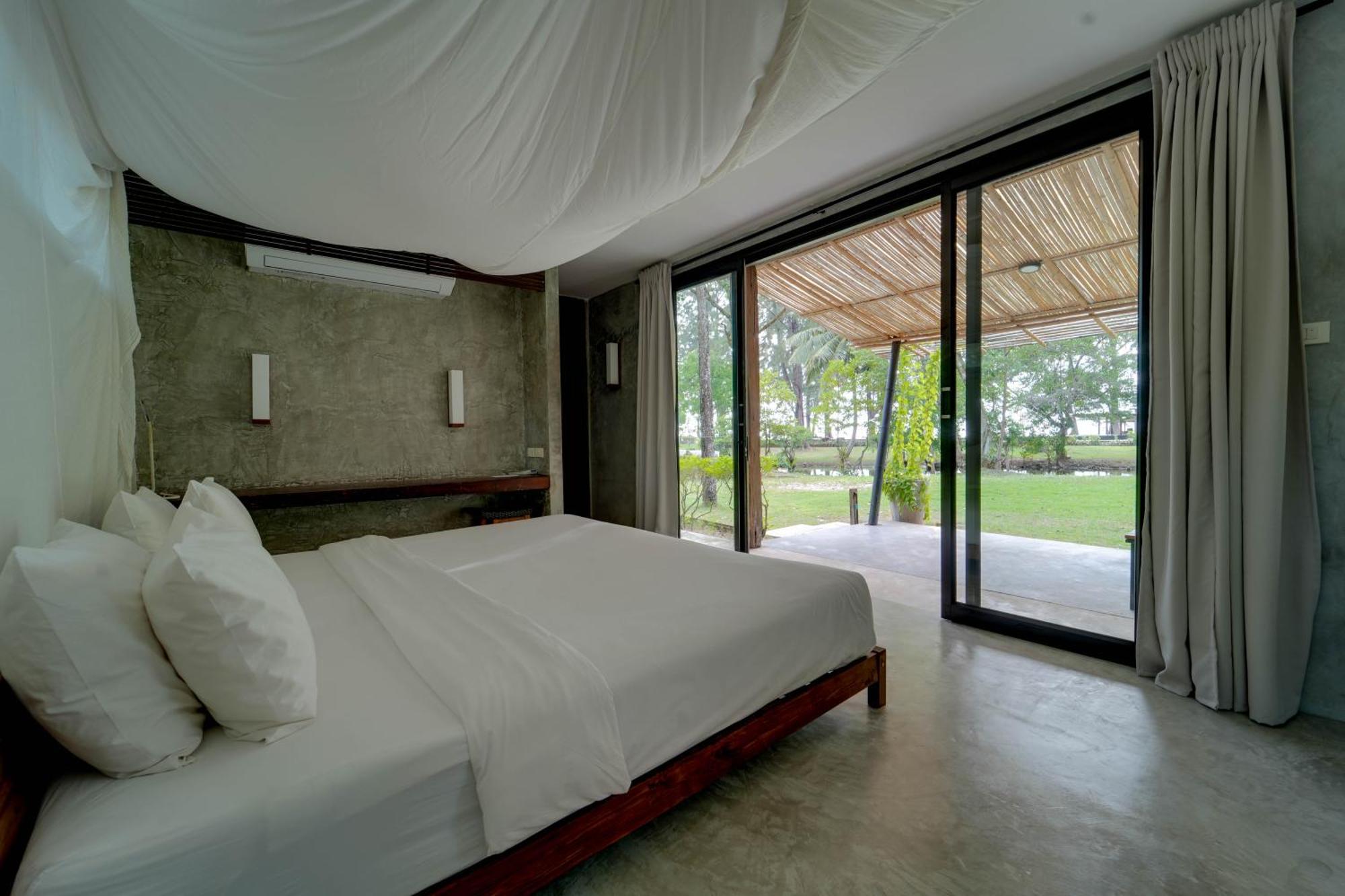 Costa Lanta - Adult Only Hotel Koh Lanta Exterior photo