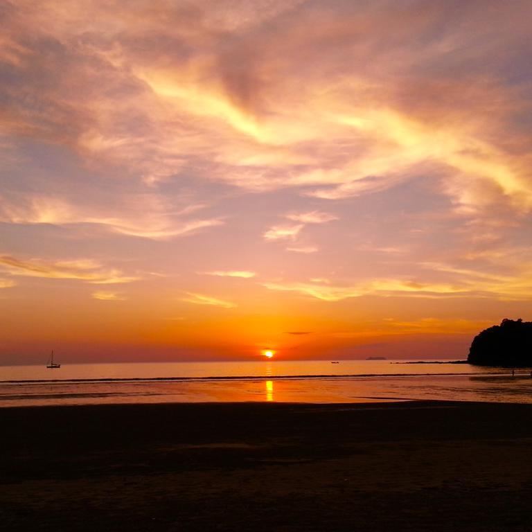 Costa Lanta - Adult Only Hotel Koh Lanta Exterior photo
